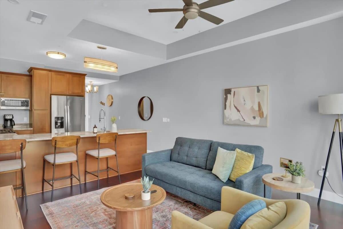 Cozysuites Spacious 2Br, Ppg Paints Arena, Pitts ピッツバーグ エクステリア 写真