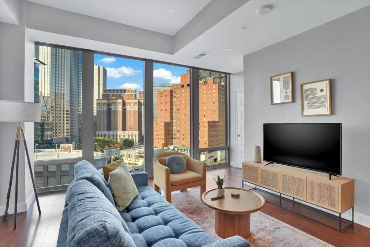 Cozysuites Spacious 2Br, Ppg Paints Arena, Pitts ピッツバーグ エクステリア 写真